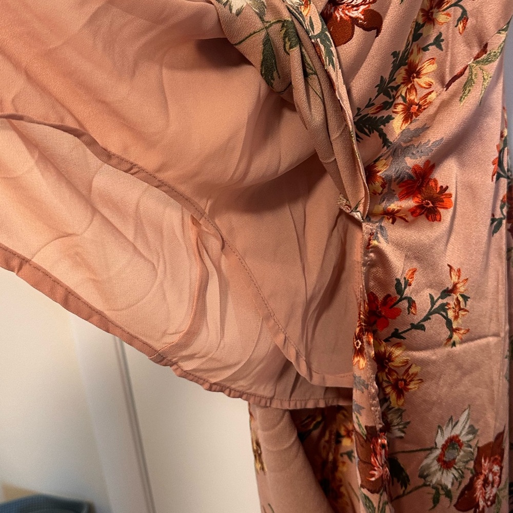 NWOT ASTR the Label Cowl Neck Midi Dress - Dark Blush Floral - Large - Picture 5 of 11